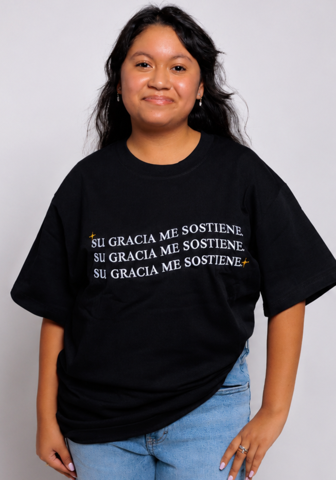 Su Gracia Me Sostiene-Camisa Bordada 280 GSM